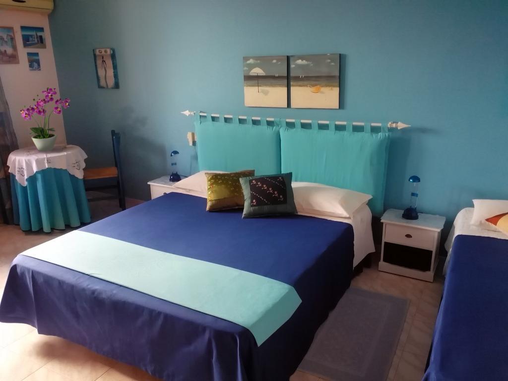 B&B Margherita Calasetta Kültér fotó