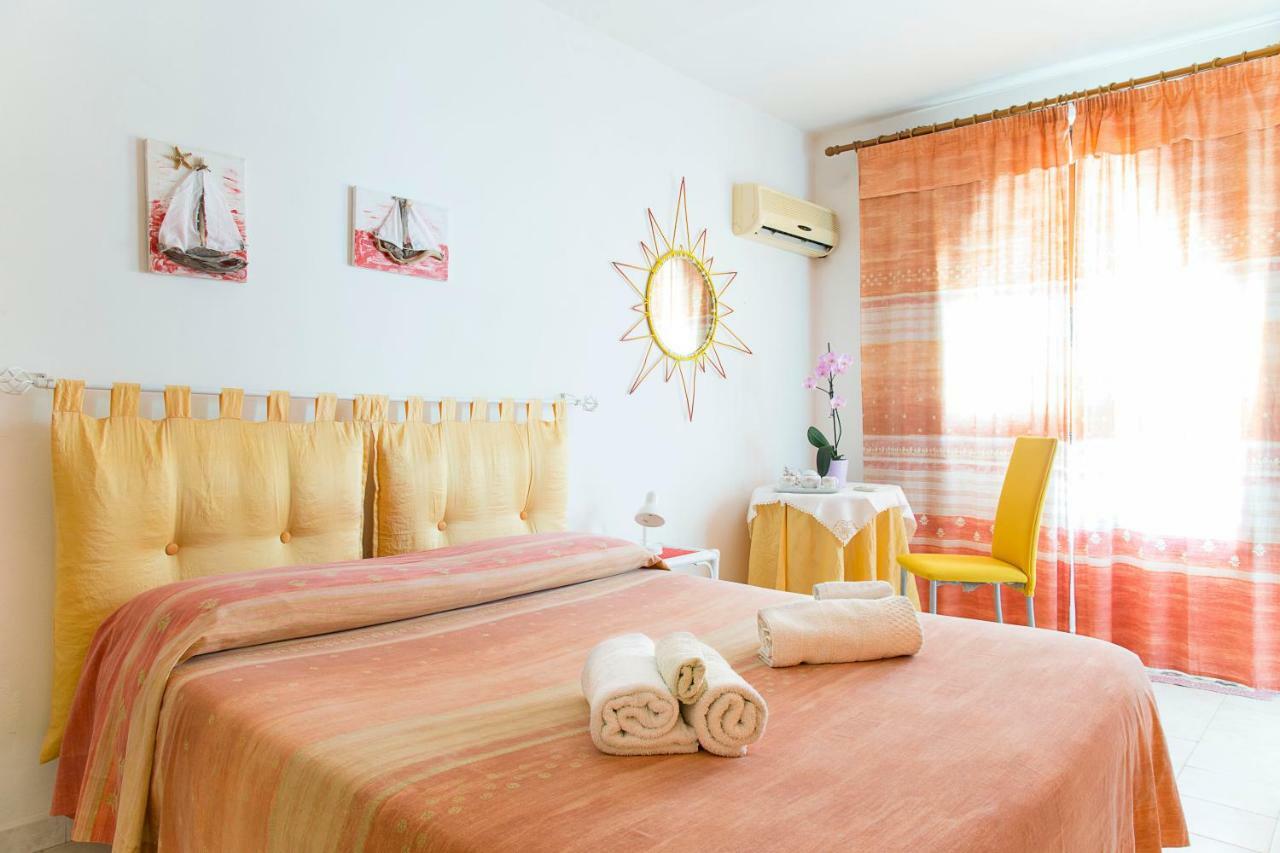 B&B Margherita Calasetta Kültér fotó